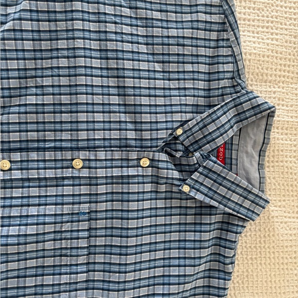 Izod Men's Navy and White Checkered Shirt - Picture 4 of 7